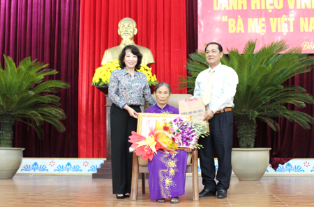 Đông Triều Trao, truy tặng Danh hiệu cho 10 Mẹ Việt Nam Anh hùng